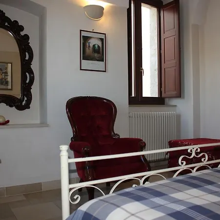 Palazzo Dei Gesuiti * Monopoli