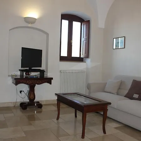 Palazzo Dei Gesuiti * Monopoli